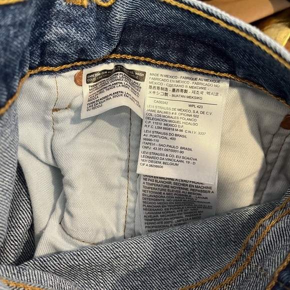 Levi’s Men 501 Medium Wash Denim Jeans Straight Leg 38x34 Vintage 90 Button‎ Fly - Picture 6 of 6